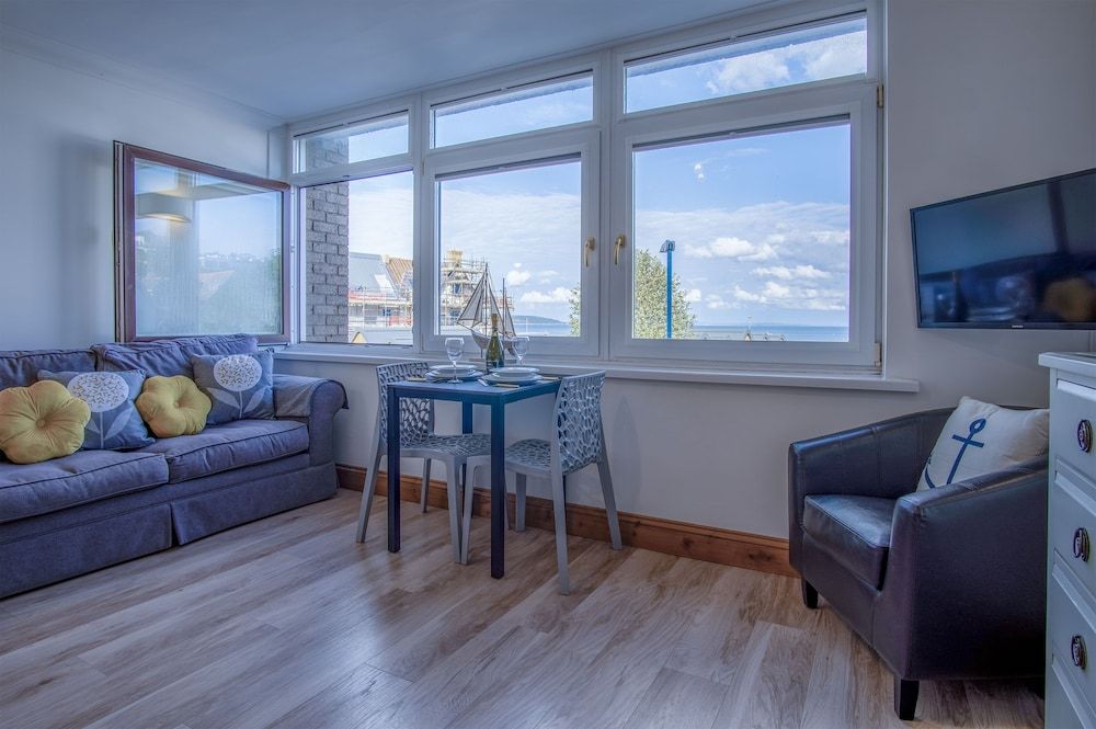 Apartment (1 Bedroom)