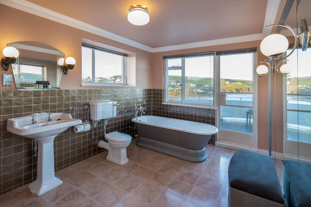 Burgh Island Hotel Luxury Double Room 4