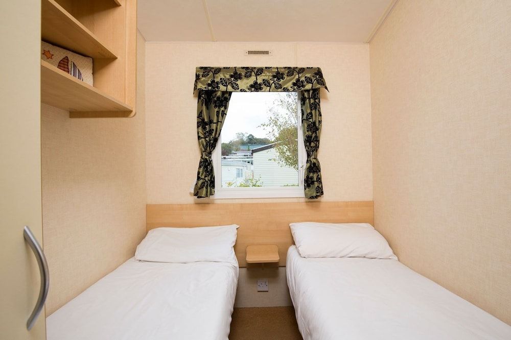 6 Berth Comfort Caravan