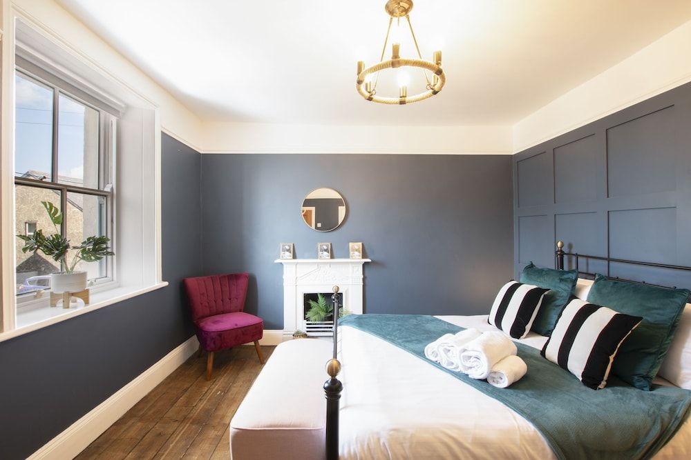 Northern Hideaways St Cuthberts, Seahouses Luxury Cottage, Private Bathroom 15