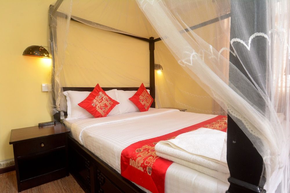 Dream Nepal Hotel and Apartment Family Room