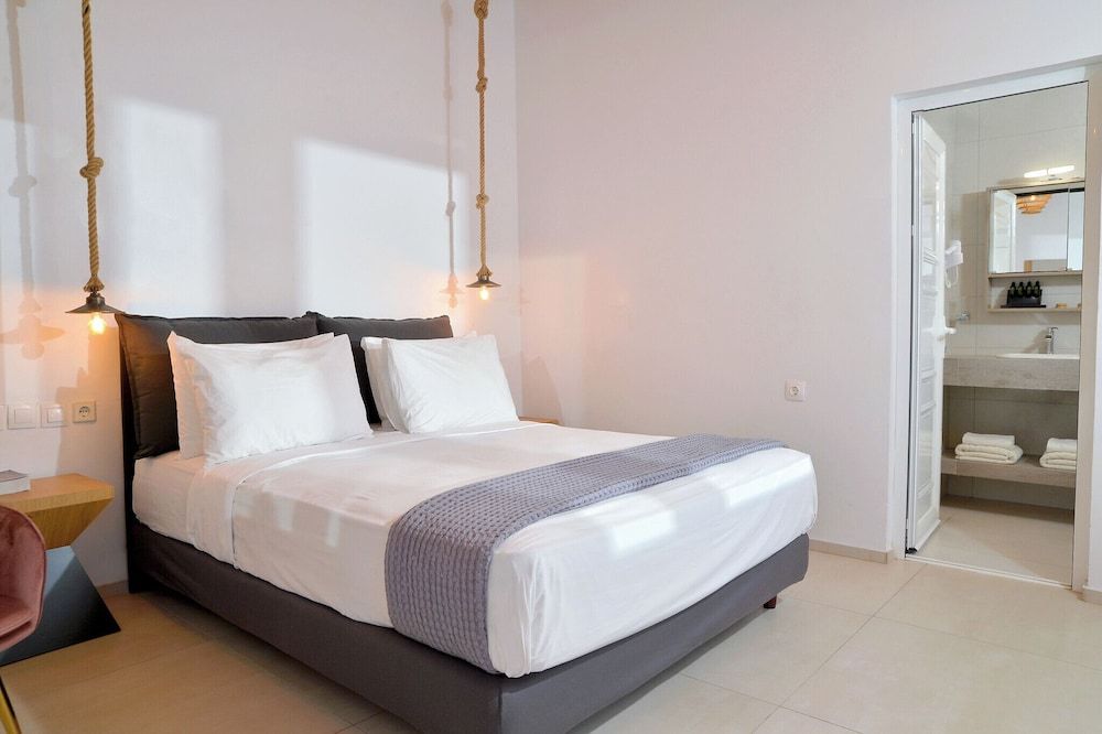 Vasilaras Hotel Economy Double Room, Garden View 8