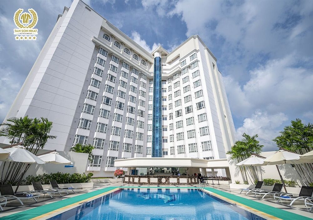 undefined Tan Son Nhat Saigon Hotel 8