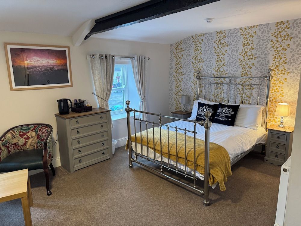 the black swan Deluxe Double Room, 1 Double Bed 2