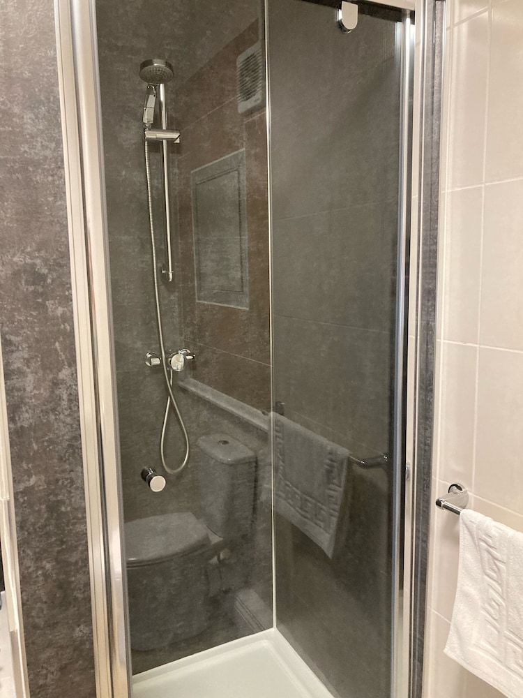 the black swan Standard Room, 1 Double Bed 12