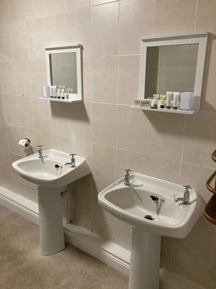 the black swan Standard Room, 1 Double Bed 11