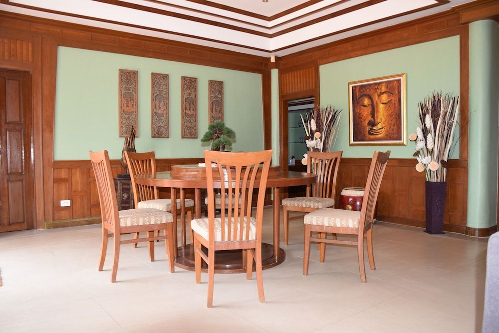 undefined Sirinthara 6