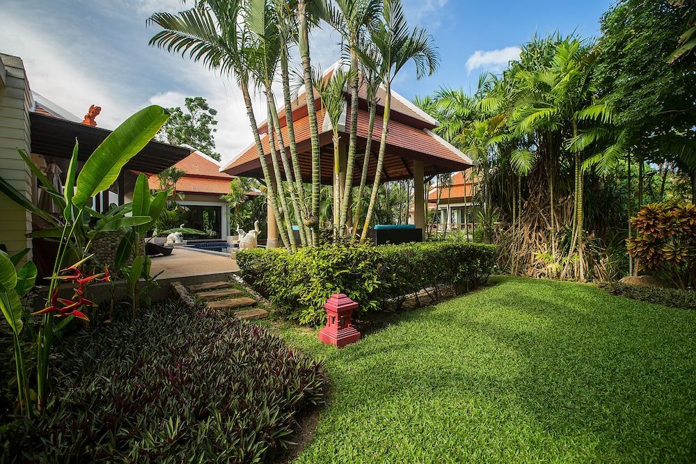 undefined Villa Pagai 8
