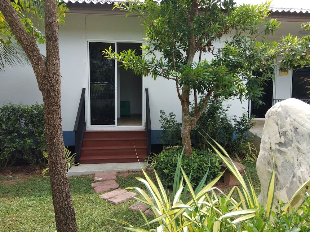 undefined La Maison Ya Nui Resort Phuket