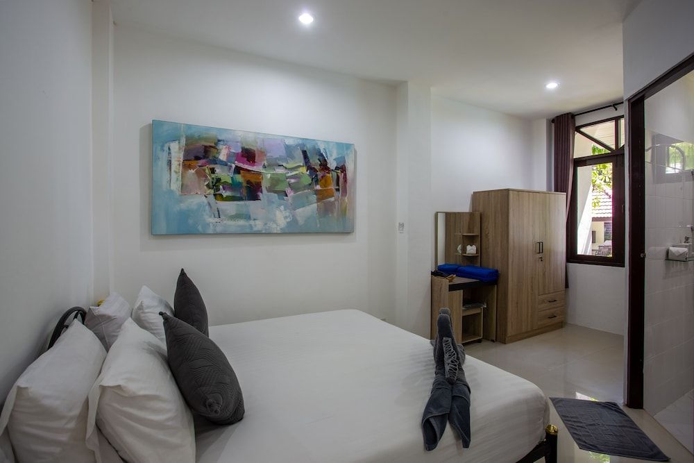 undefined Brodie Rawai Resort 3