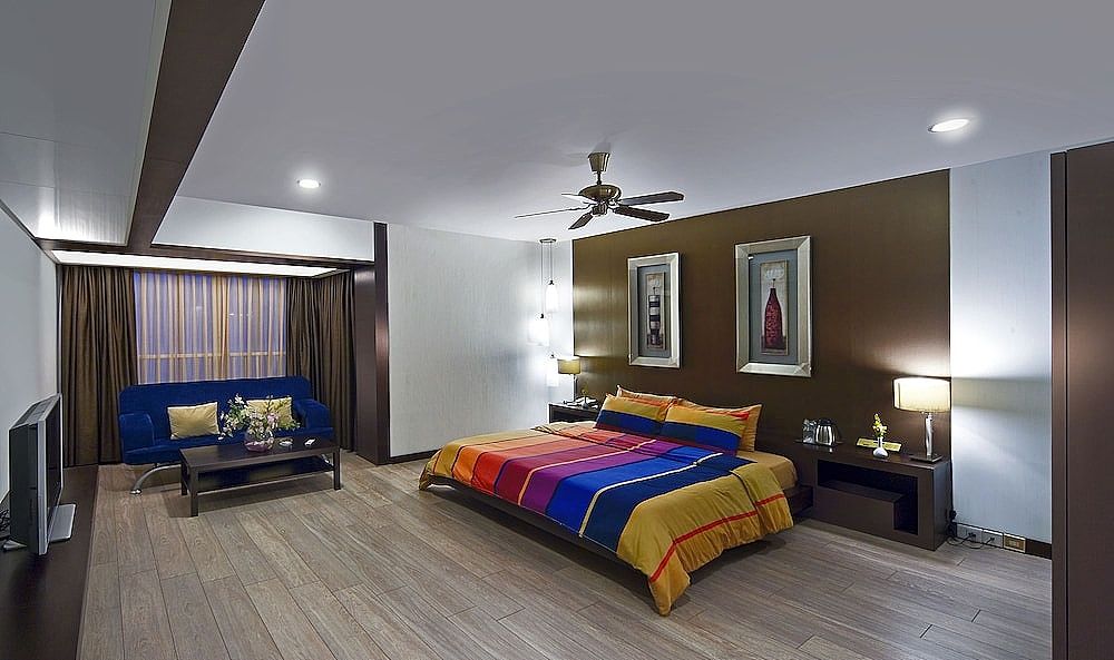 Hotel Aurora Towers Executive Room 4