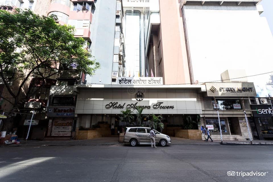 undefined Hotel Aurora Towers 7