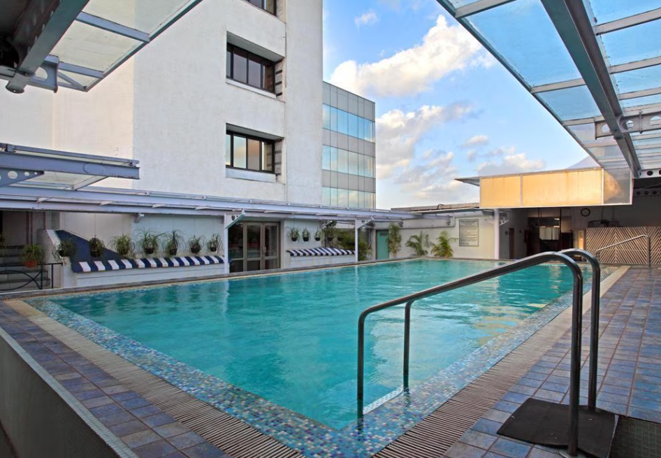 undefined Hotel Aurora Towers 6