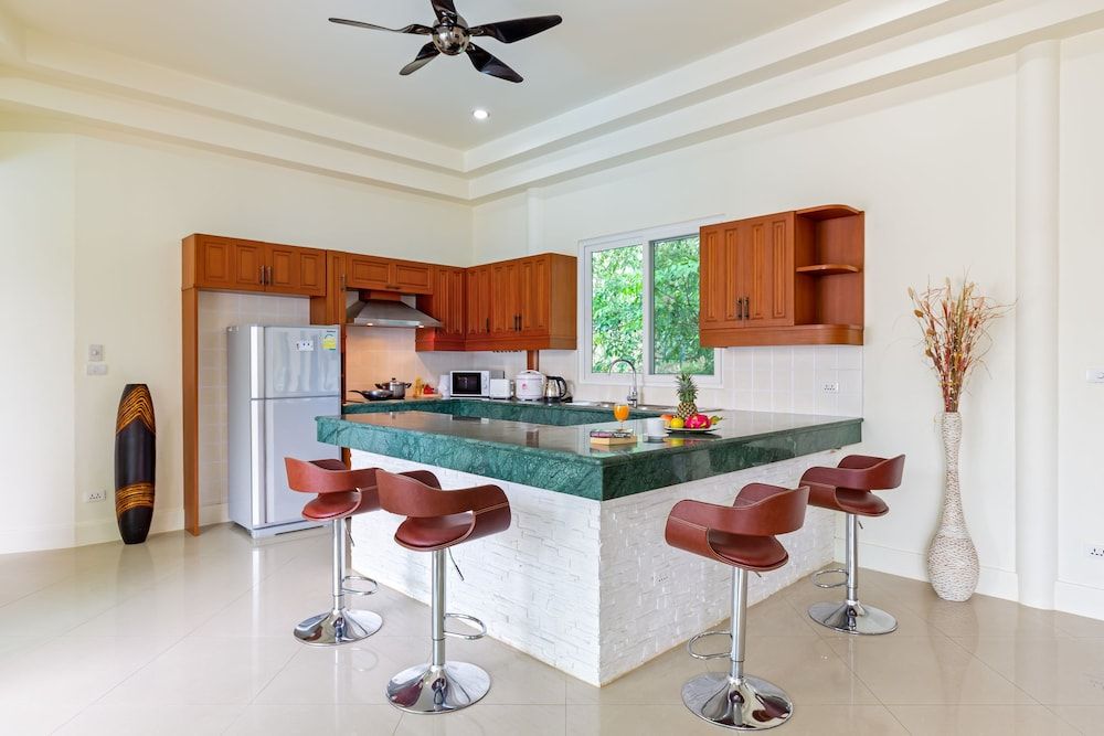 Villa Bright Star 4-Bedroom Villa with Private Pool 12