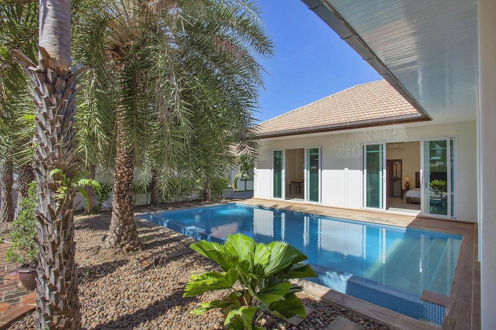 Villa Bright Star 4-Bedroom Villa with Private Pool 22