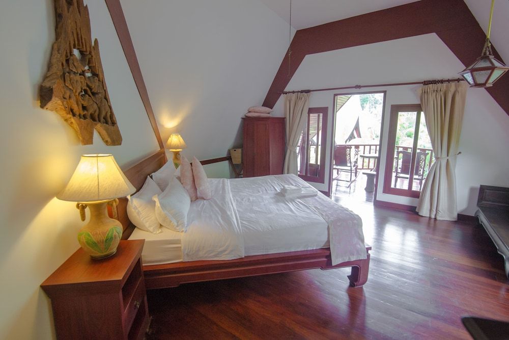 Coco Palace Resort Signature House, 4 Bedrooms, Balcony, Resort View 2