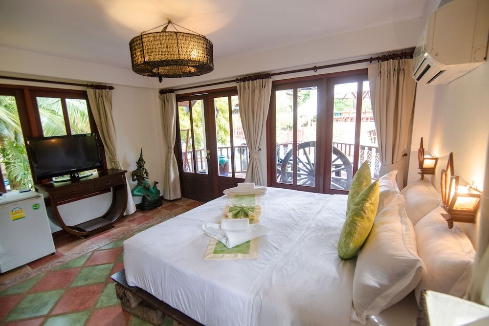 Coco Palace Resort Signature House, 4 Bedrooms, Balcony, Resort View 12