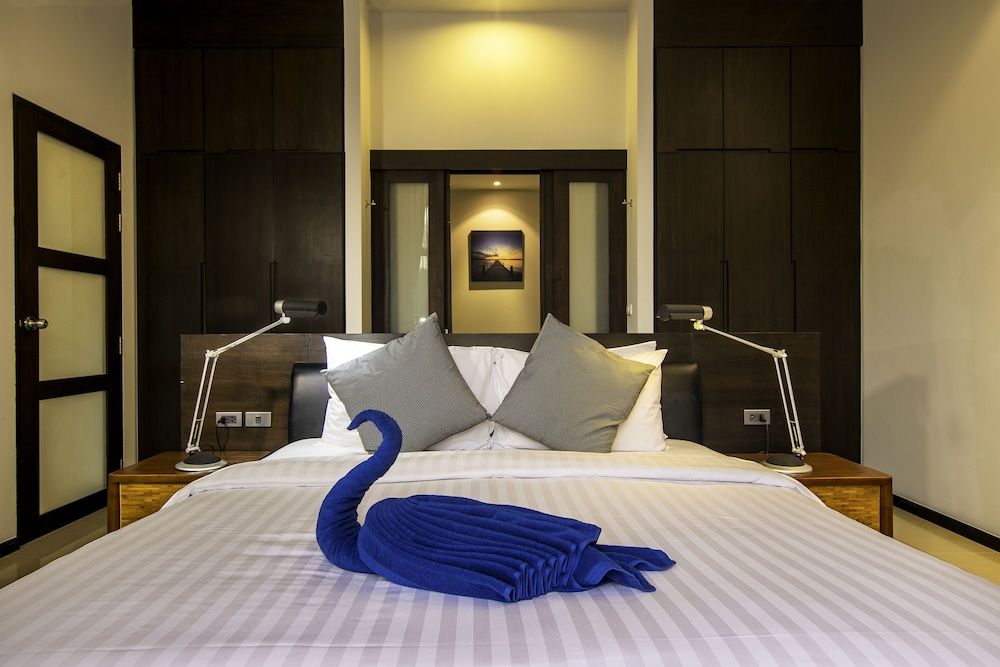 Comfortable 2br Pool Villa NaiHarn 2-Bedroom Private Pool Villa