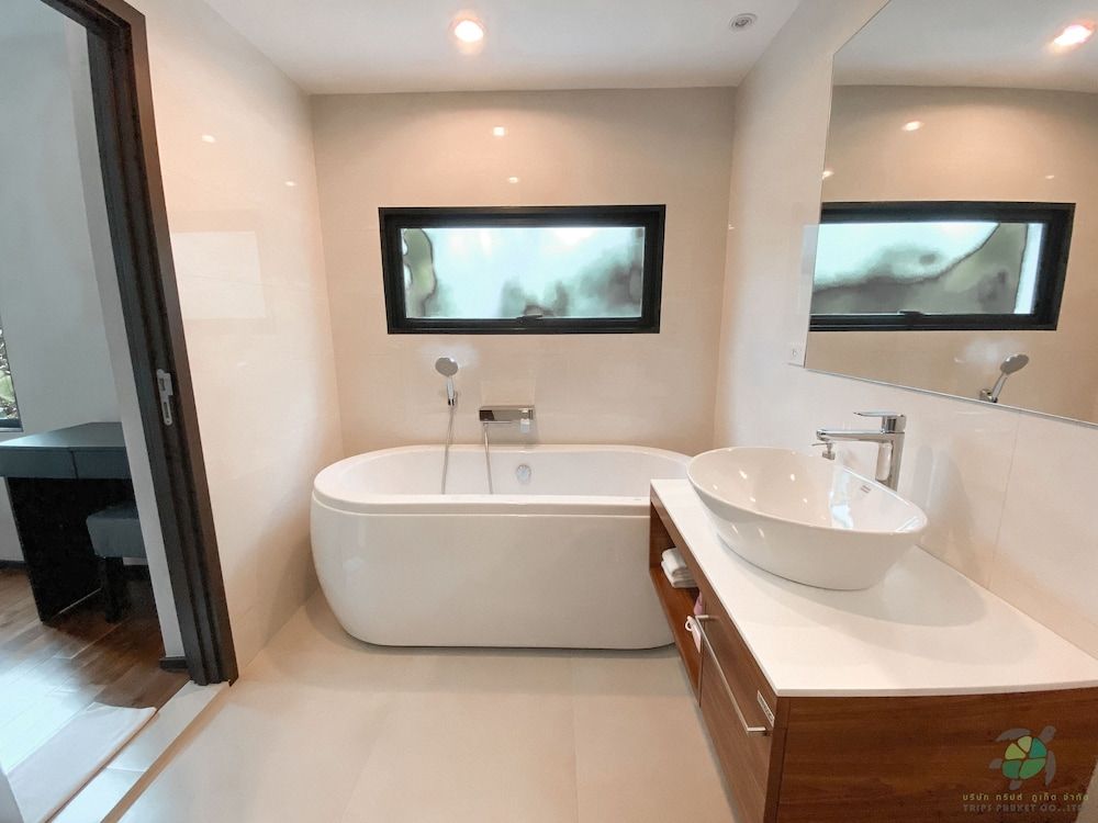 The Title West Wing By Trips Phuket Two-Bedroom Apartment 15