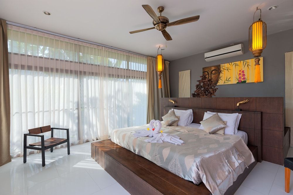 Villa Oxavia Deluxe Suite, Garden View