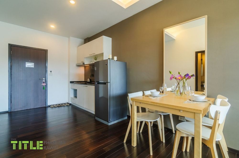 The Title East Wing by Trips Phuket Junior Suite, 2 Bedrooms, Non Smoking, Kitchenette 8