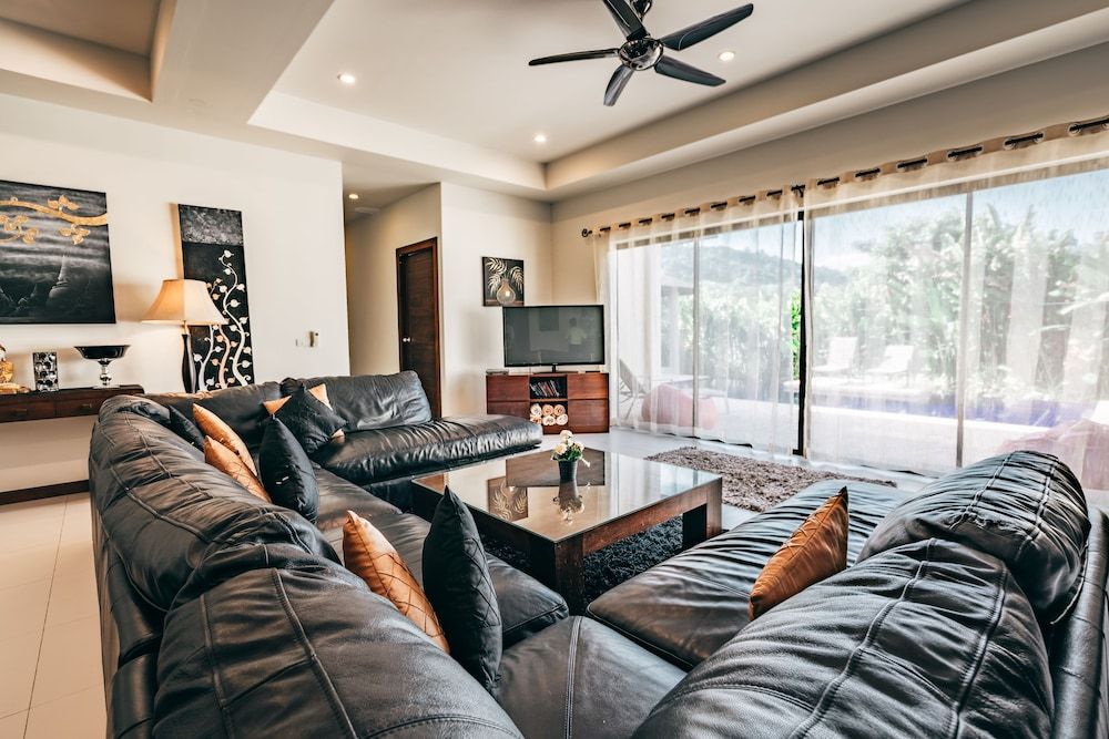 Luxury Villa Onyx Nai Harn Beach 4 Bedrooms Luxury Pool Villa 15