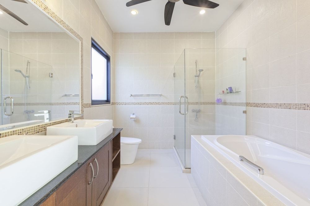 Luxury Villa Onyx Nai Harn Beach 4 Bedrooms Luxury Pool Villa 19