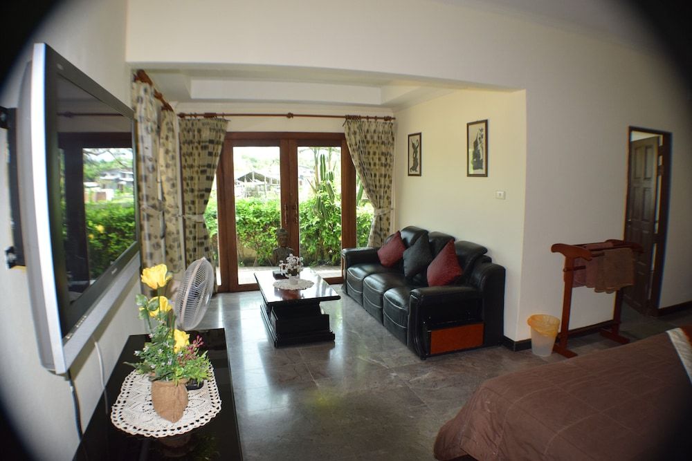 undefined Luxury 4 Bed Pool Villa 10