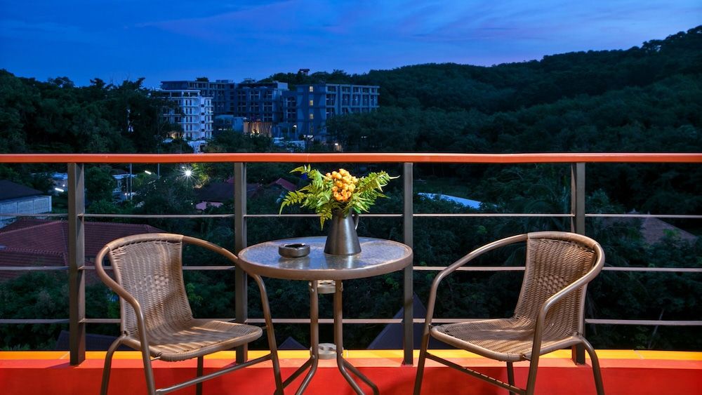 Nai Harn Condominium Studio Suite 13