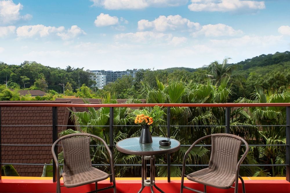 Nai Harn Condominium Studio Suite 14