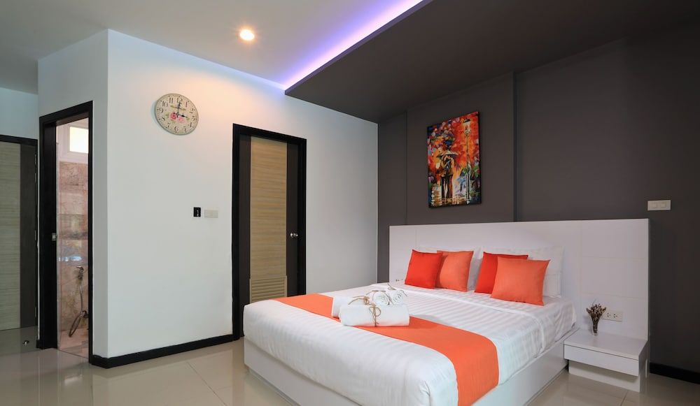 Nai Harn Condominium Studio Suite 5