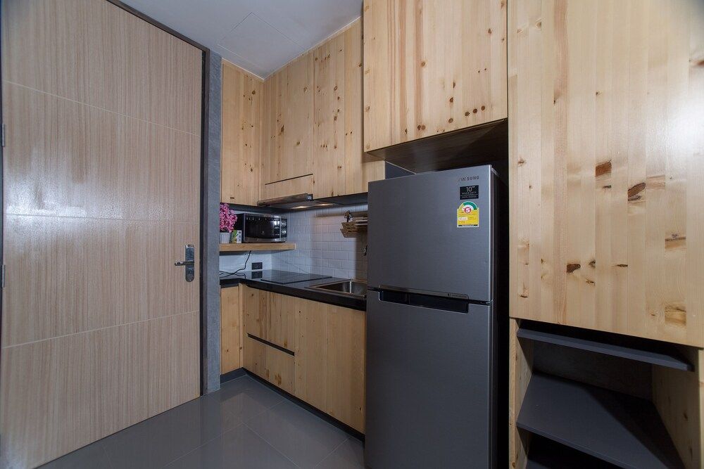 Naiharn Windy by Space Basic Studio 12