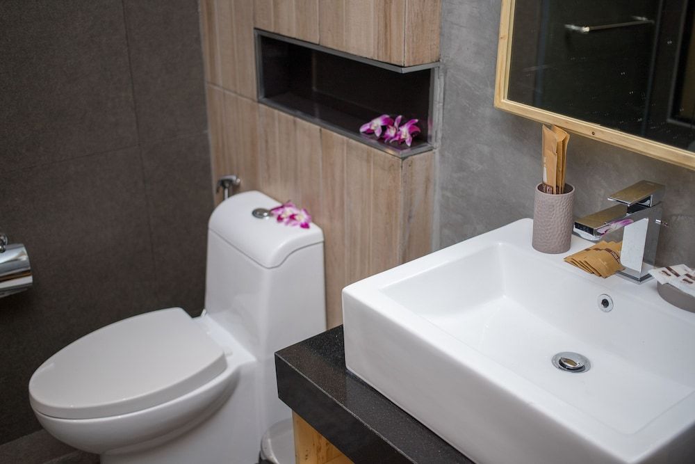 Naiharn Windy by Space Basic Studio 10