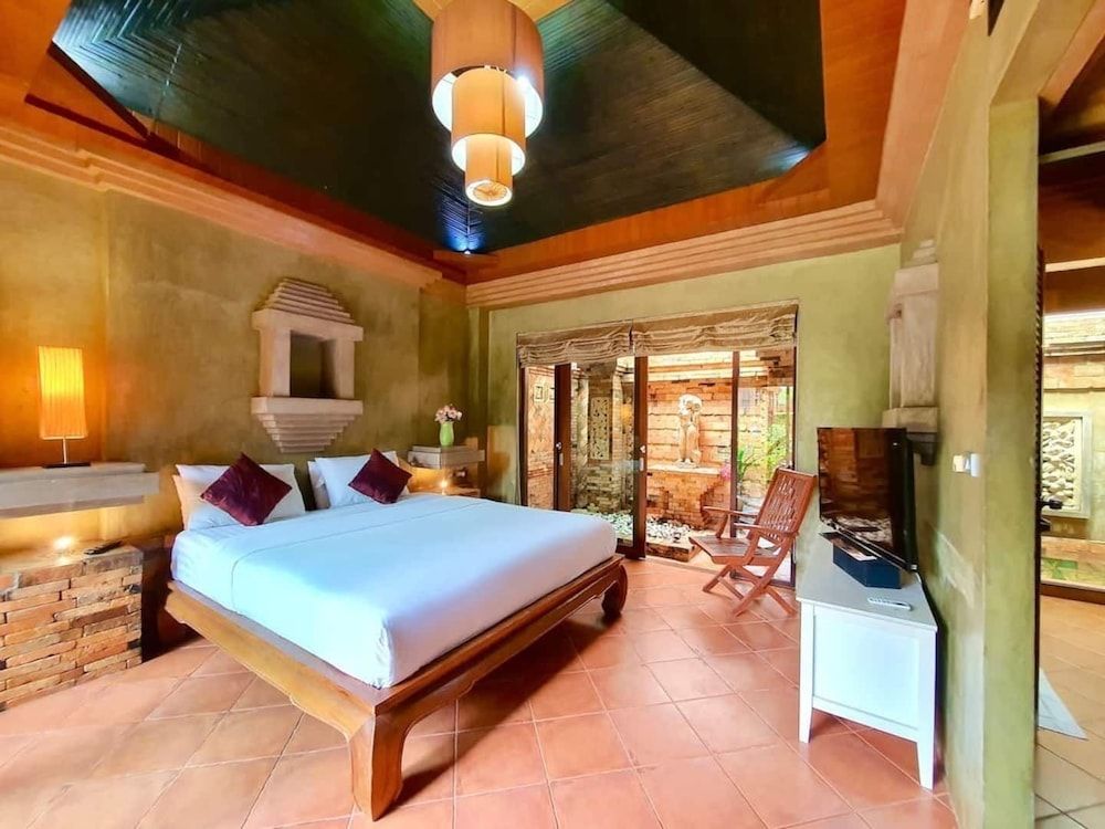 undefined Balinese Pool Villa in Rawai 6