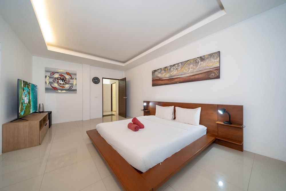 Grand Tropical Pool Villa Oxavia NaiHarn Luxury Villa 13