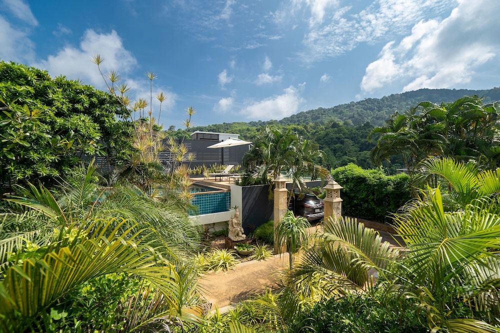 undefined Grand Tropical Pool Villa Oxavia NaiHarn 6