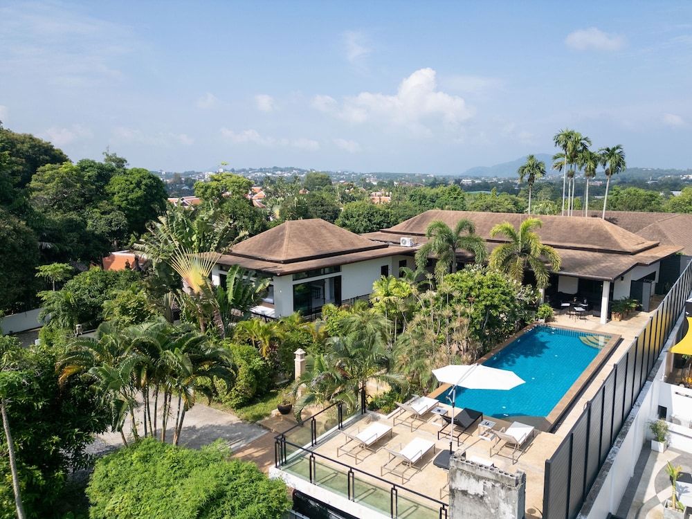 undefined Grand Tropical Pool Villa Oxavia NaiHarn 9