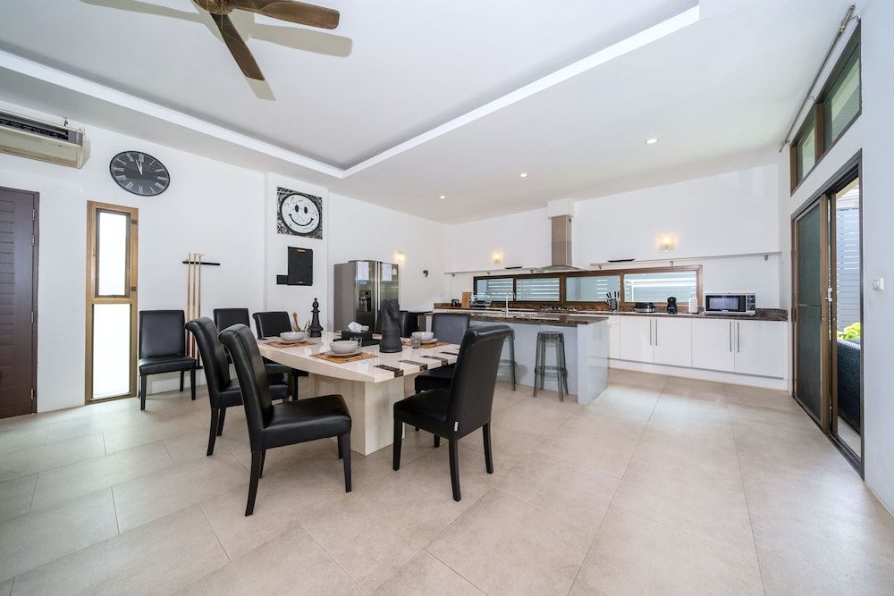 undefined Grand Tropical Pool Villa Oxavia NaiHarn 8