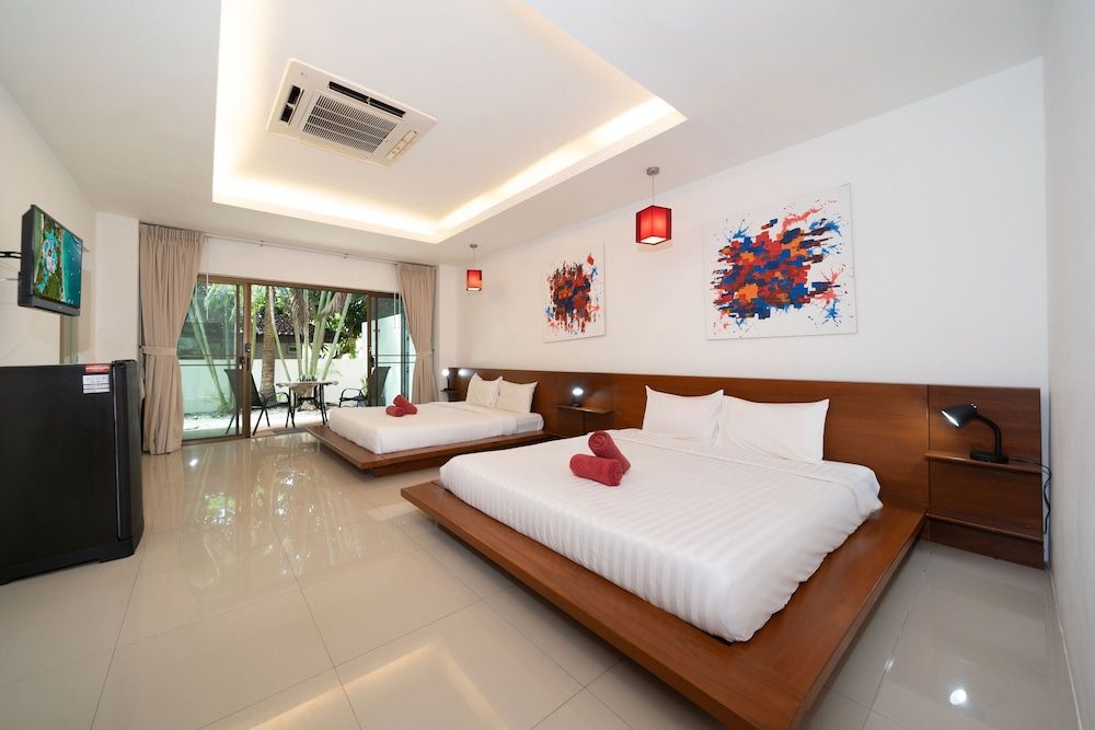 Grand Tropical Pool Villa Oxavia NaiHarn Luxury Villa 10