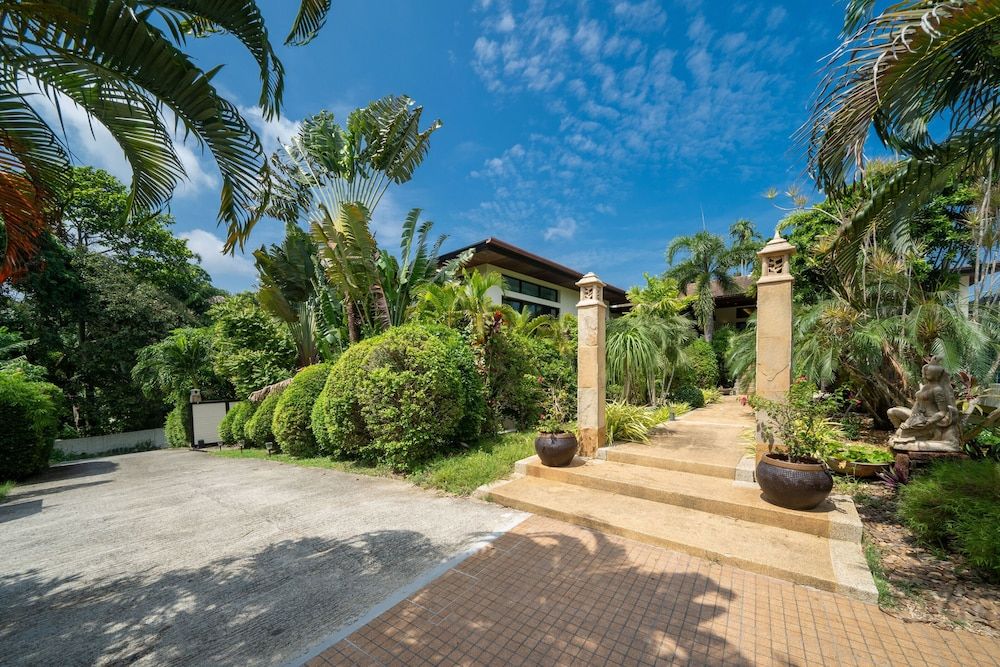 undefined Grand Tropical Pool Villa Oxavia NaiHarn 5