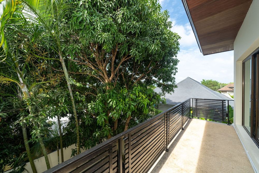 undefined Grand Tropical Pool Villa Oxavia NaiHarn 4