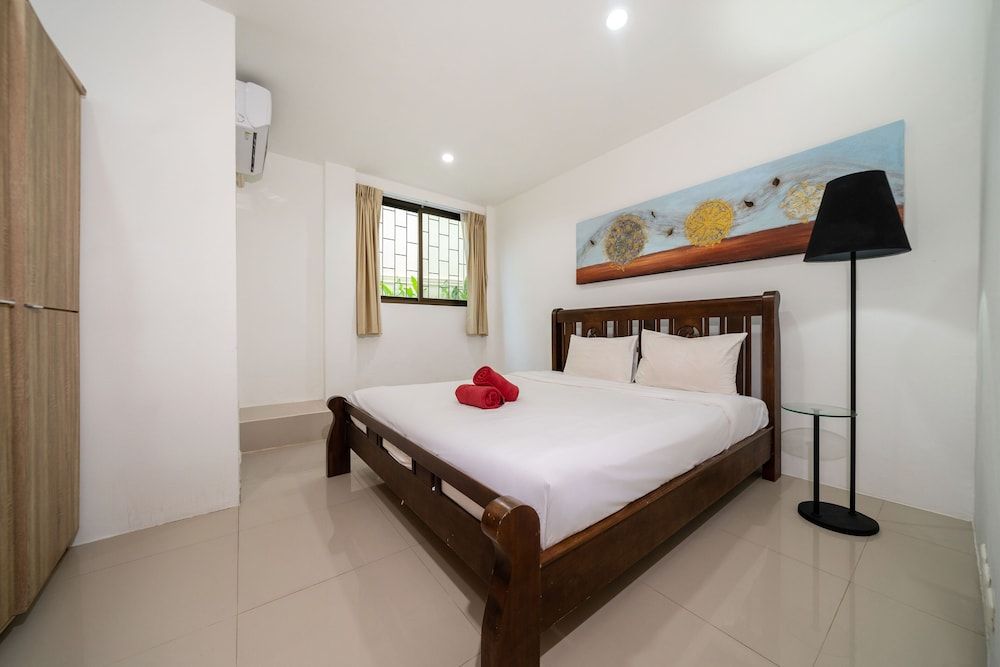 Grand Tropical Pool Villa Oxavia NaiHarn Luxury Villa 18