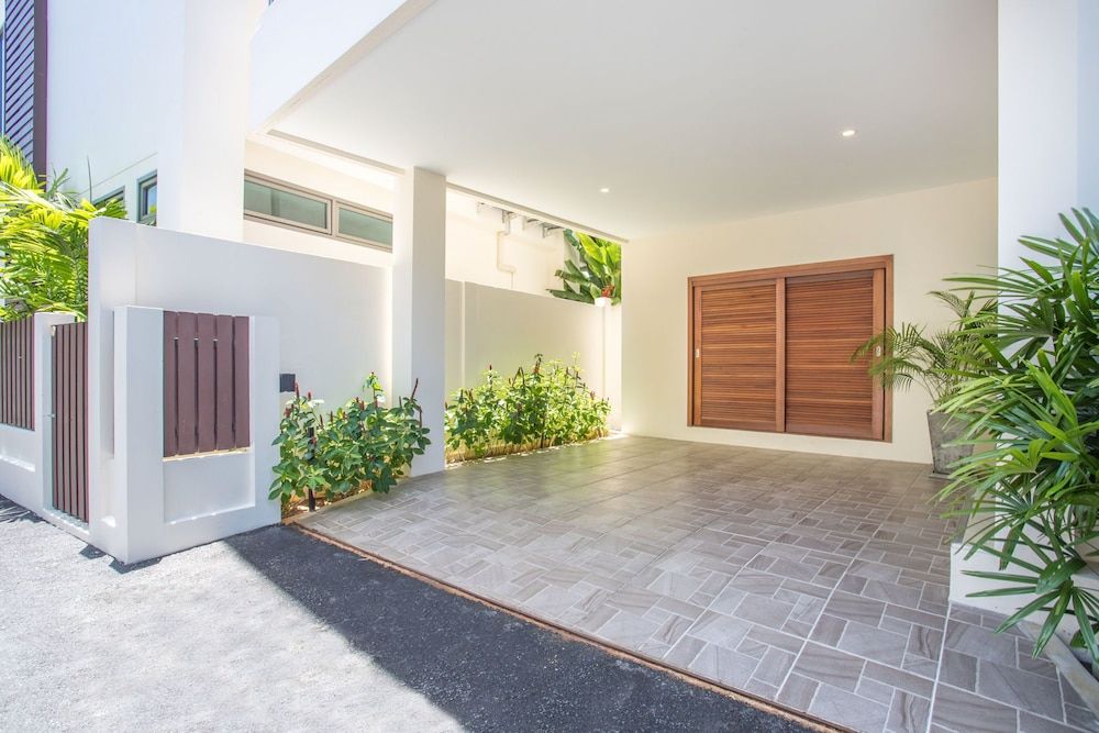 undefined Trendy 4BR Villa Kari in KA Villas Rawai 4