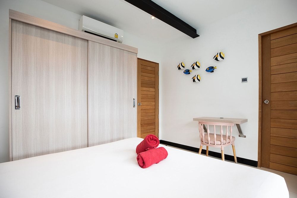 Stylish Salt Pool Villa Sunset Garden 5 Luxury Villa 14