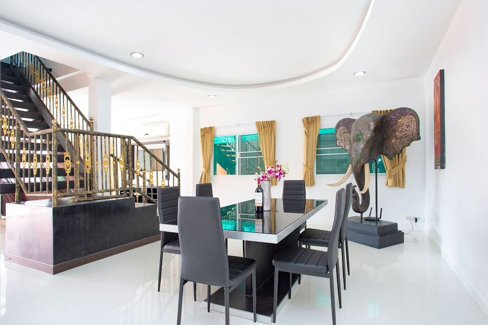 undefined Holiday Bliss 3BR Pool Villa Lancelot 2 3