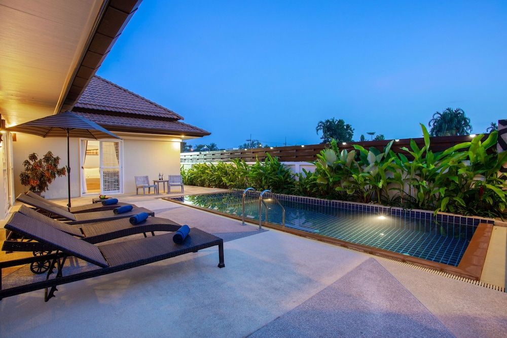 undefined Idyllic 4BR Pool Villa Maya in Rawai 7