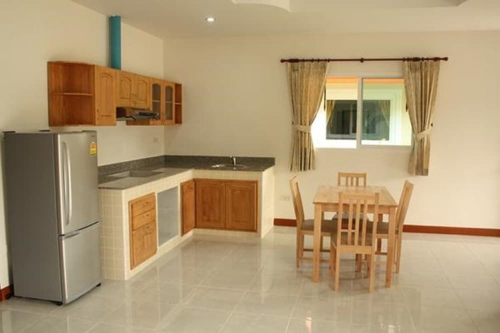 undefined Lovely House With Access to Large Swimming Pool and Near Chalong Pier Num001 4