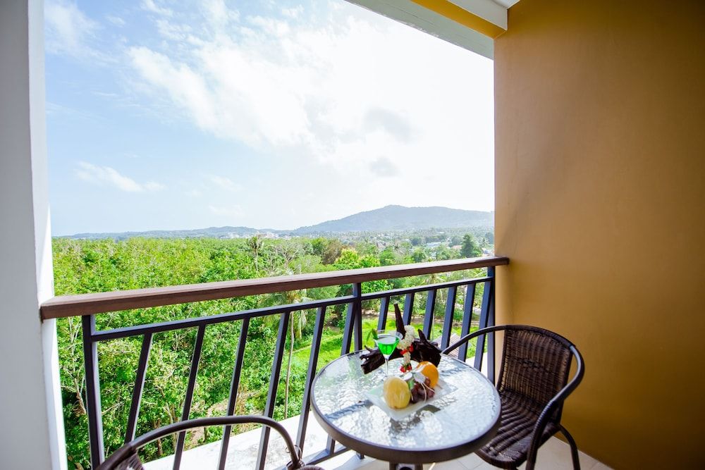 undefined Grand Nai Harn Suites 10