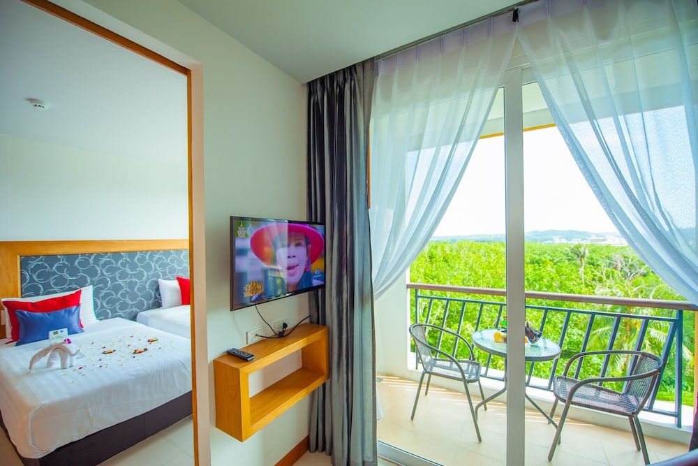 Grand Nai Harn Suites Deluxe Studio with Balcony Room 9