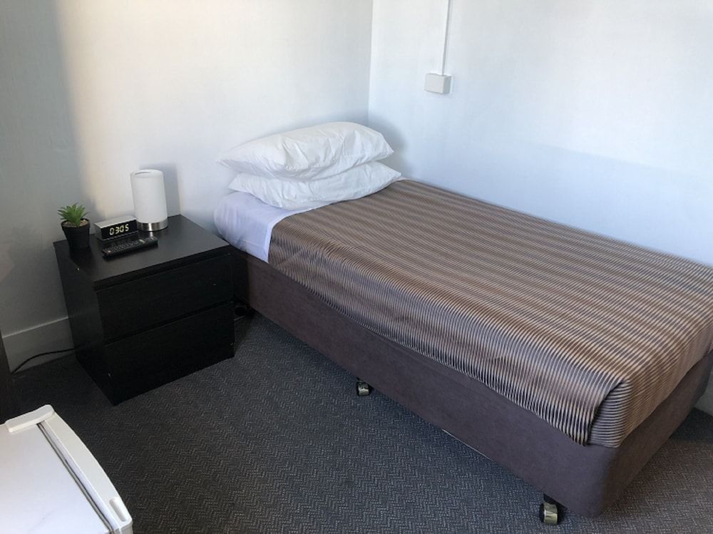 The Bridge Economy Single Room, 1 Twin Bed, Shared Bathroom (1st Floor)